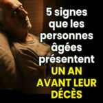 What Really Happens When You Eat a Banana Before Bed